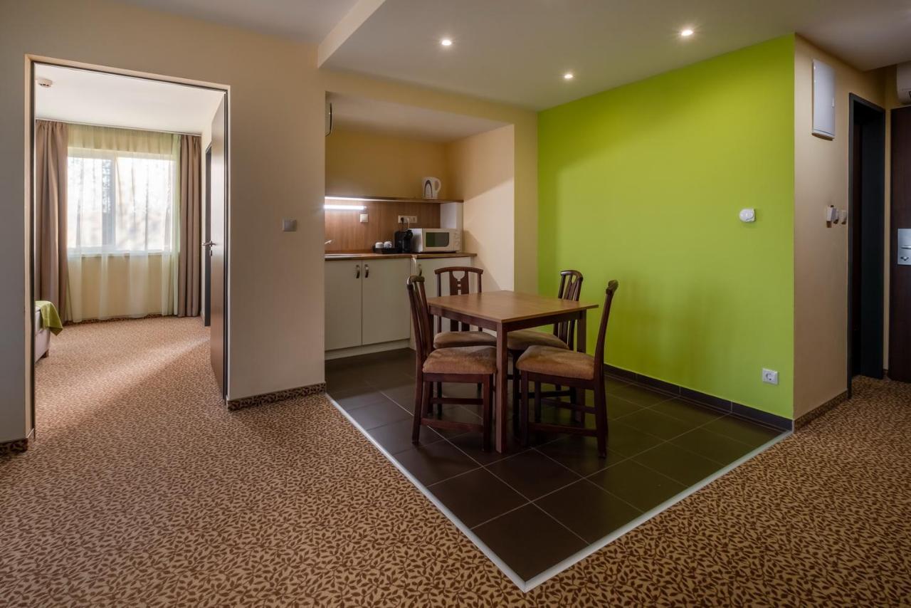 באלאטונפורד Hotel Margareta מראה חיצוני תמונה