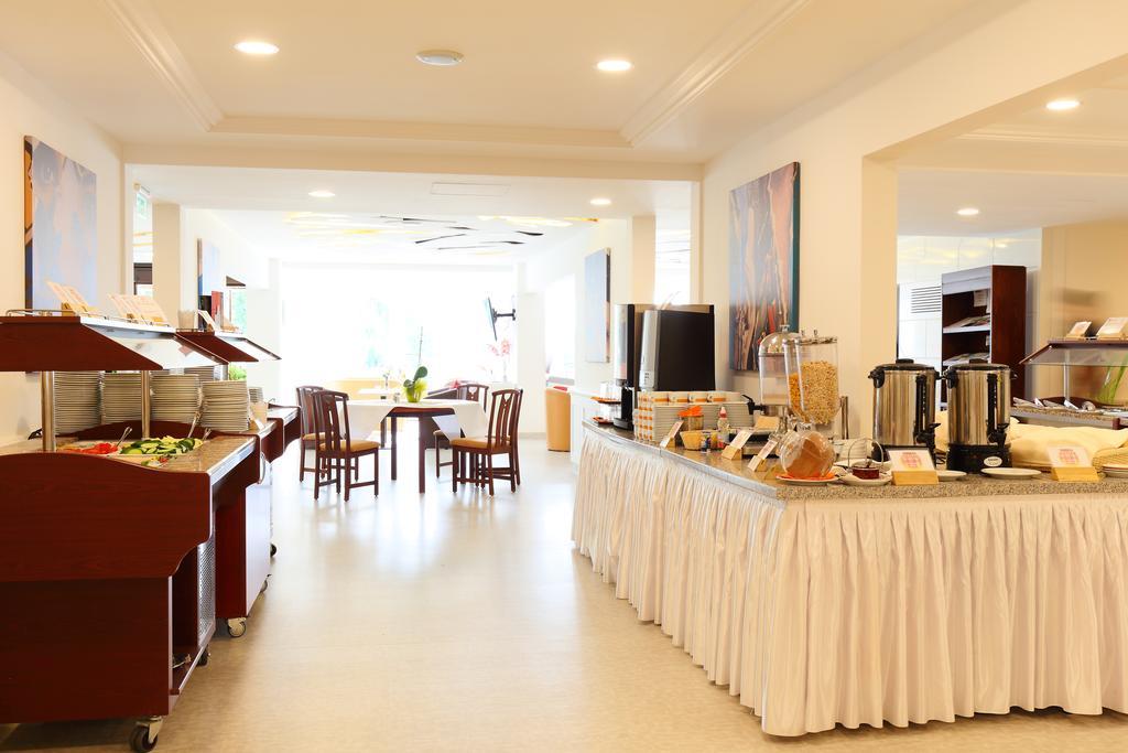 באלאטונפורד Hotel Margareta מראה חיצוני תמונה