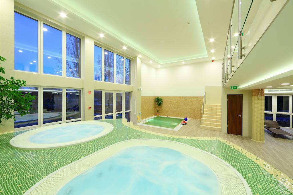 באלאטונפורד Hotel Margareta מראה חיצוני תמונה